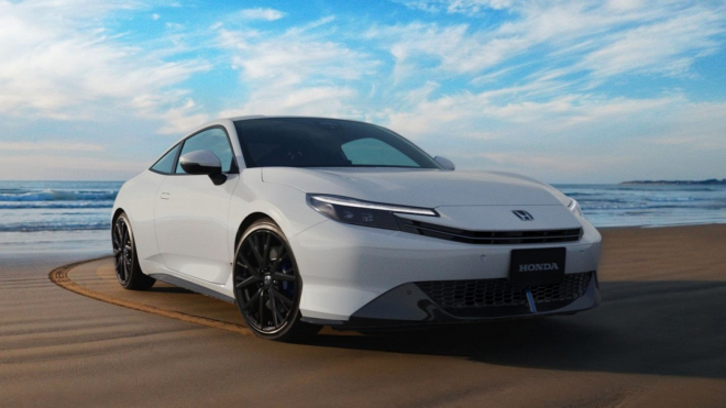 Vracející se Honda Prelude poprvé ukázala svůj interiér. Od pohledu je to zklamání, detaily ale potěší
