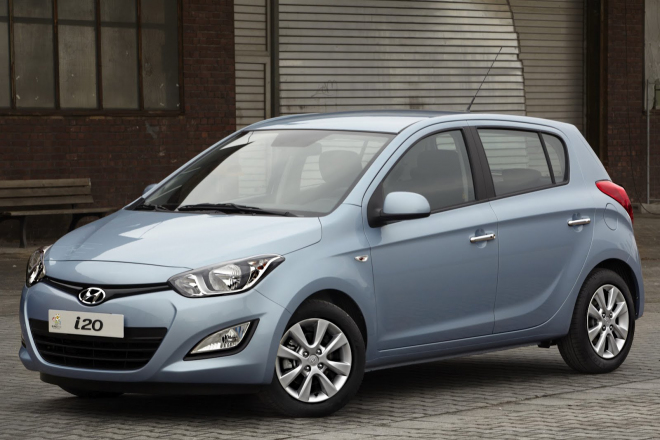 Hyundai i20 2012: facelift po vzoru i30 a úsporný diesel k tomu