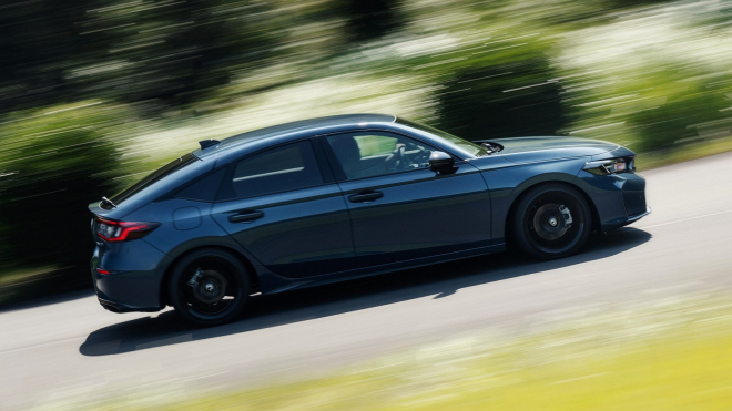 Honda Civic v novém dorazila do Česka. Cenami vám vyrazí dech, jako BMW už nejen vypadá