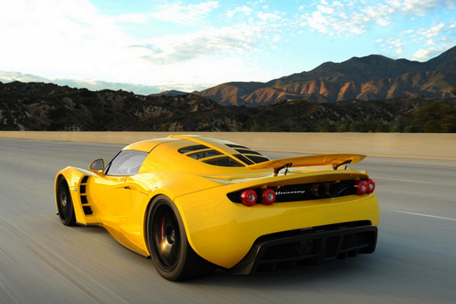 Hennessey Venom GT: americké zvíře tentokrát ve žluté (foto)