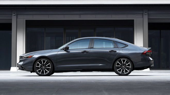 V Evropě zaříznutá Honda Accord se jinde dál úspěšně prodává už v 11. generaci. A čeká ji další modernizace