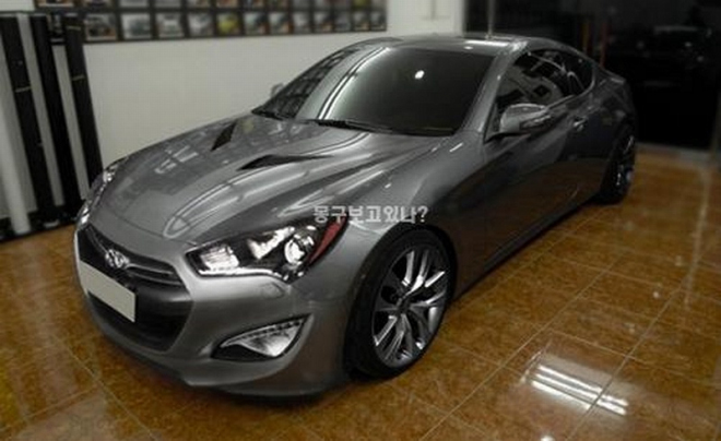 Hyundai Genesis Coupe 2012: facelift přistižen bez maskování, opět