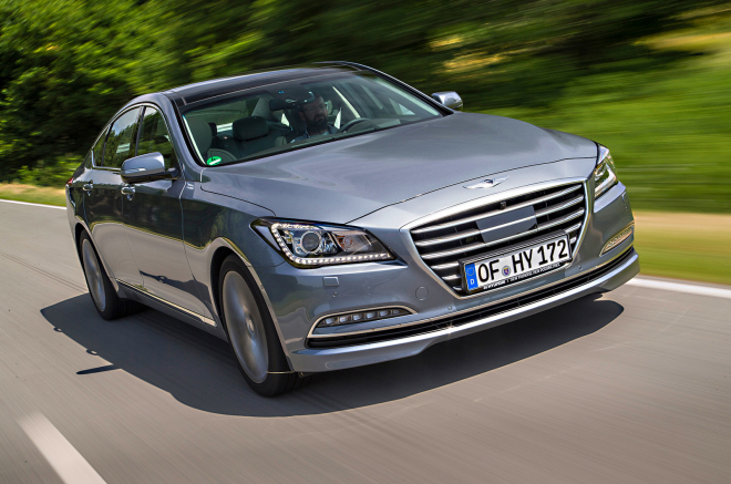 Hyundai Genesis 2014 dorazil do ČR, s jedním motorem, pohonem i výbavou