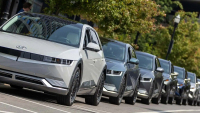 Románek Austrálie s elektromobily končí totálním fiaskem. Roky neprodaná auta jsou nabízena se slevami až 480 tisíc, některé značky to balí