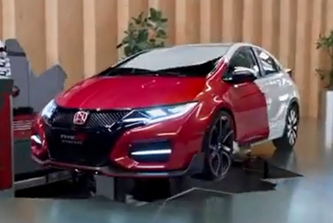 Honda už láká na nová Civic Type-R 2015, poslechněte si jeho zvuk (video)