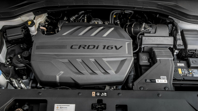 Němci najeli 100 tisíc km s u nás vrcholným SUV Hyundai a rozebrali ho na díly, řešili hlavně motor