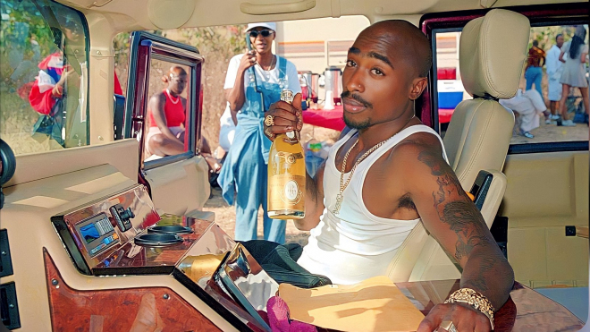 30 let po jeho vraždě je k mání poslední auto legendárního Tupaca. Je skoro nejeté, dodnes nese své tragikomické jméno