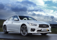 Infiniti Q20 2,0 turbo: benzinový dvoulitr dorazil na český trh, je dražší než diesel
