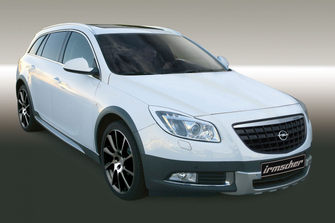 Opel Insignia Sports Tourer Cross4: od crossoveru k tuningovému paketu