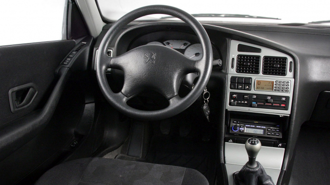 Auto roku 1988 se stále dá koupit nové od 162 tisíc Kč, je 12. nejprodávanější svého druhu
