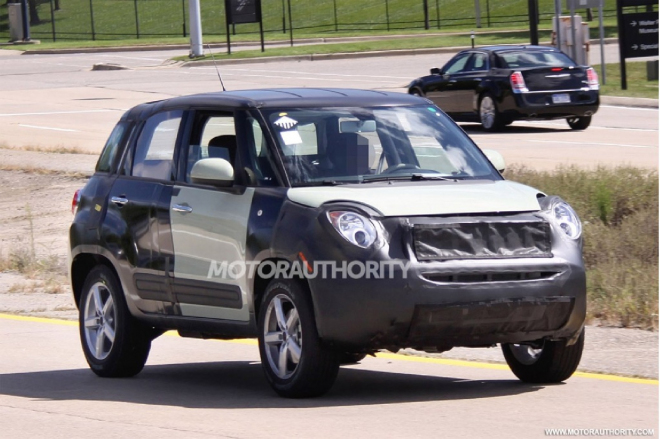 Jeep Jeepster 2014: nejmenší model má své jméno, dealeři už viděli i celý vůz