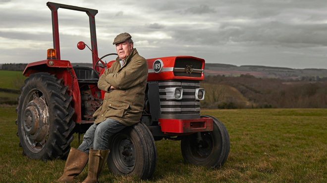 I Jeremy Clarkson musel zavřít krám, využil toho, aby pomohl jiným