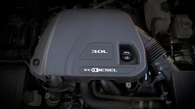 V ČR se začala prodávat překvapivá novinka s dieselem V6, z jejích cen až trochu mrazí