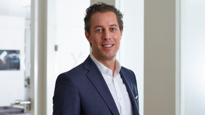 Automobilky se musí změnit, chtějí-li přežít, o práci přesto přijdou statisíce lidí