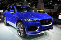 Nový Ford Focus RS a Jaguar F-Pace mají české ceny, kupodivu ne vysoké