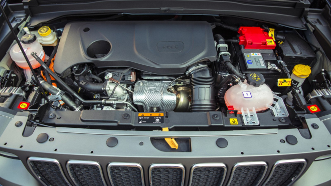 Nejlevnější moderní Jeep v bazarech láká na ještě nižší ceny, problémy s ním ale připomínají jeho pravý původ
