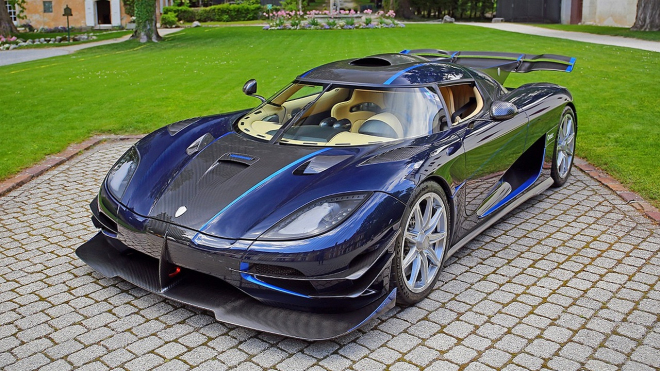 Koenigsegg zuří k nepříčetnosti, že v aukci nabízí jeho auto jen za 52 milionů