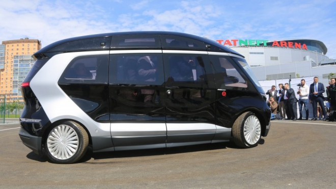 Toto je nejnovější ruské auto. Budete se divit, co všechno umí