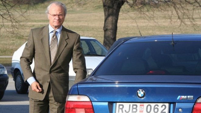 Sbírka aut švédského krále se stává zakázaným ovocem pro samotného vladaře