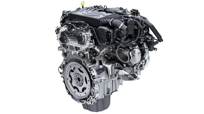 Úžasné motory ještě nevymřely. Tento má objem, válce, turbo, kompresor a 400 koní