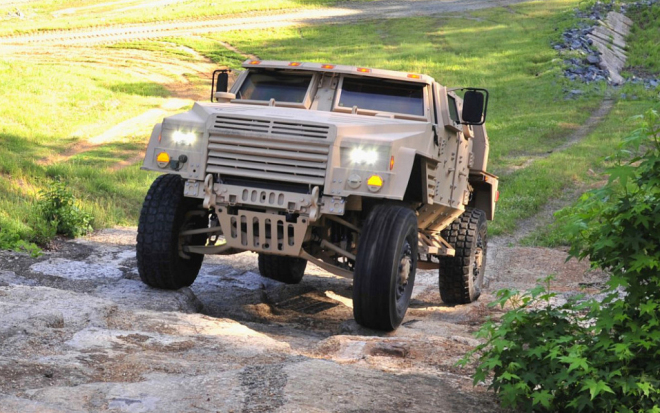 Lockheed Martin JLTV: nový Hummer nahání strach už napohled