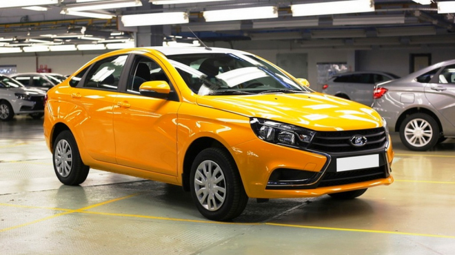 Rusové zatahali za staré nitky. Vymohli Ladě návrat do míst, kde jsou auta tabu