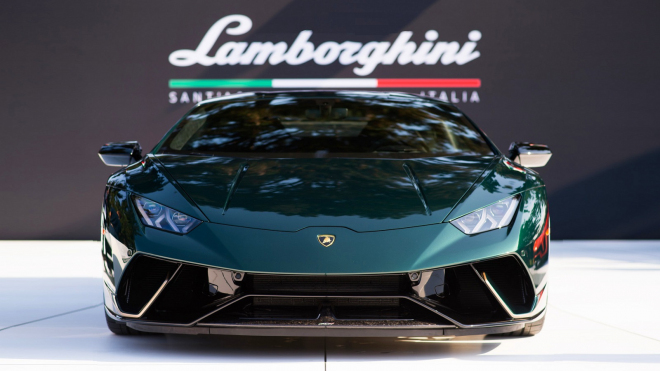 Lamborghini vytáhlo nejostřejší Huracán v netradičních barvách. Co na něj říkáte?