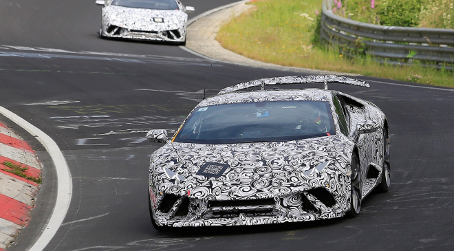 Lamborghini Huracán Superleggera už testuje na Ringu, ohromí zvukem i křídlem (video)