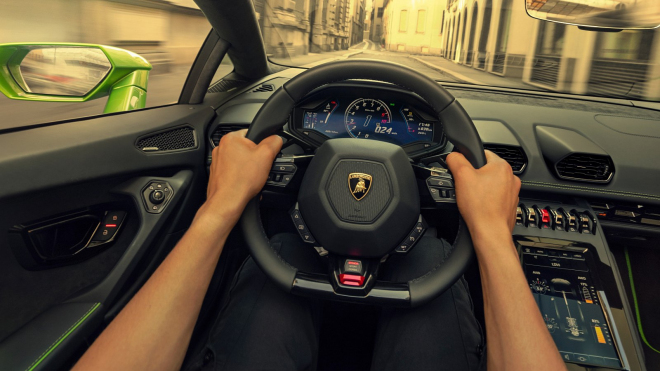 Lamborghini upravené na 1 250 koní se v běžném provozu rozjelo na 363 km/h, něco takového se pořád nevídá