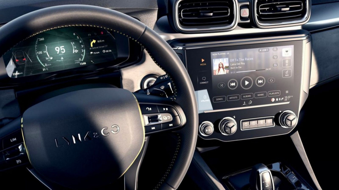 „Čínské Volvo” šokuje konkurenty. Dá doživotní záruku, internet zdarma