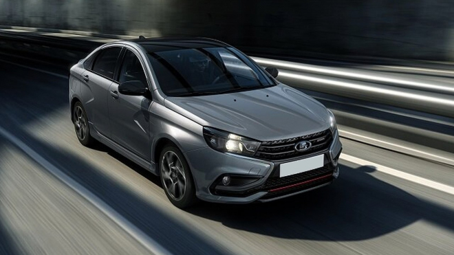 Lada možná našla cestu ven z krize, válí stále víc díky zdánlivě nesmyslnému obratu