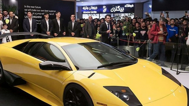 Děsivě povedená kopie Lamborghini míří do prodeje za zlomek ceny originálu