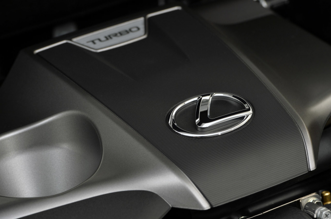 Lexus IS 200t a GS 200t: dvoulitrové turbo dostanou i větší sedany