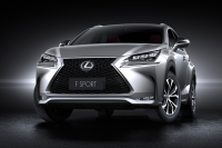 Lexus říká ne vysoce výkonným SUV, po stopách Němců se nevydá