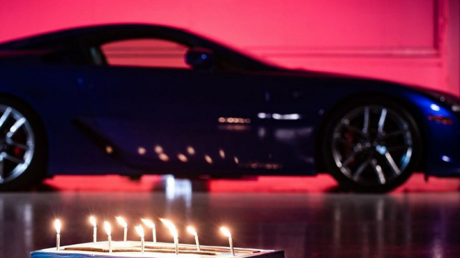 Japonci oslavili narozeniny svého nejlepšího auta posledních dekád vskutku neobvykle