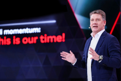 Čas na bojkot: Šéf Audi i po všech selháních aktivně bojuje za to, aby vám zakázali koupit si auto, které ve skutečnosti chcete