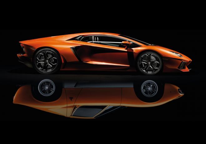 Lamborghini Aventador LP720-4: do Ženevy dorazí specialitka s výkonem 720 koní