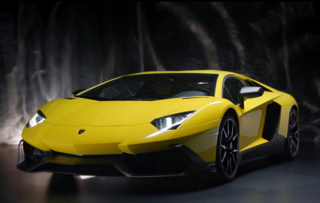 Lamborghini Aventador LP720-4 50th Anniversario: zní 720 koní jinak než 700? (video)