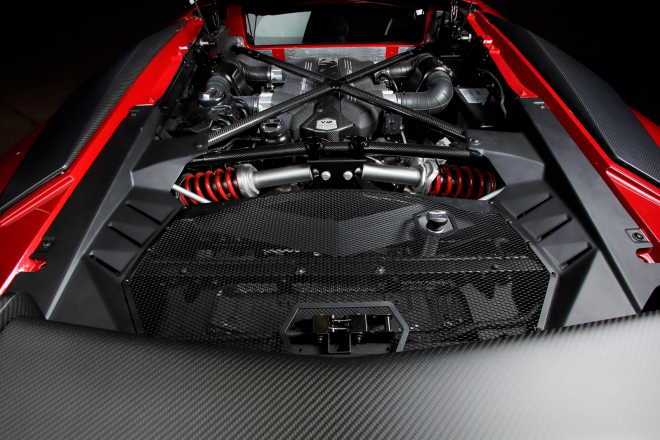 Lamborghini nadále odmítá turba, nasadí je až když budou lepší než atmosféry