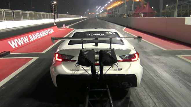 Takhle brutálně vypadá start nejrychlejšího auta s dveřmi, na 447 km/h je za 5,5 s (video)