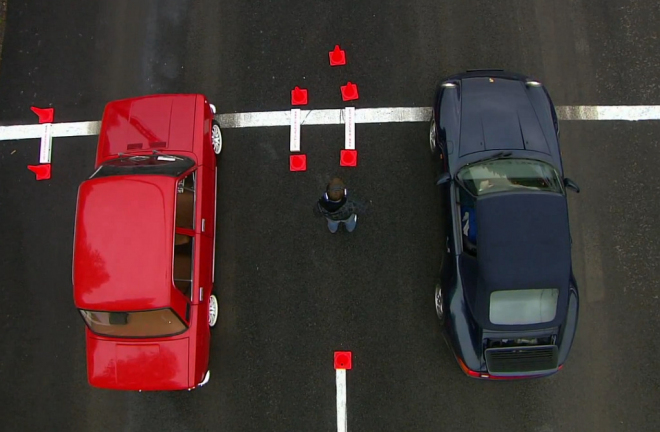 Lada 2101 vs. Porsche 911 993 na sprintu: vsadíte si na vítěze? (video)
