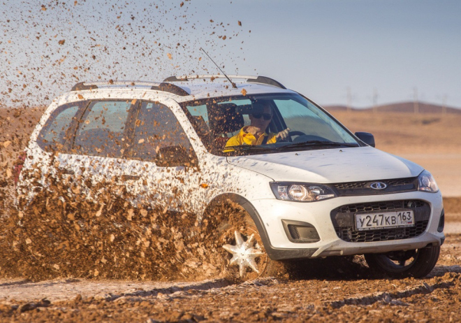 Lada Kalina Cross dorazila do prodeje, máme i spoustu nových fotek