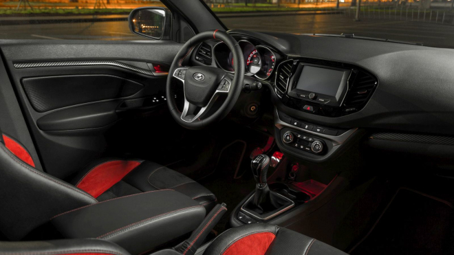 Zájem o ruskou Škodu Octavia RS přes nízkou cenu povážlivě klesá, cena tak letí ještě níž