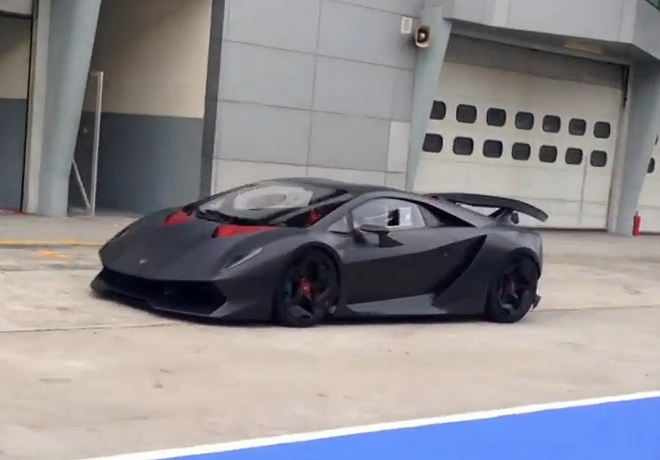 Lamborghini Sesto Elemento se rozvášnilo na okruhu Sepang (video)