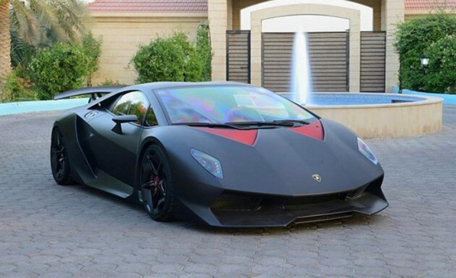 Lamborghini Sesto Elemento: 1 z 20 kusů je na prodej, za astronomickou cenu