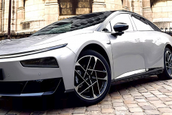 Automobilka, do které VW nasypal 14 miliard, teď začíná v Evropě prodávat levnější konkurenty jeho vlastních aut