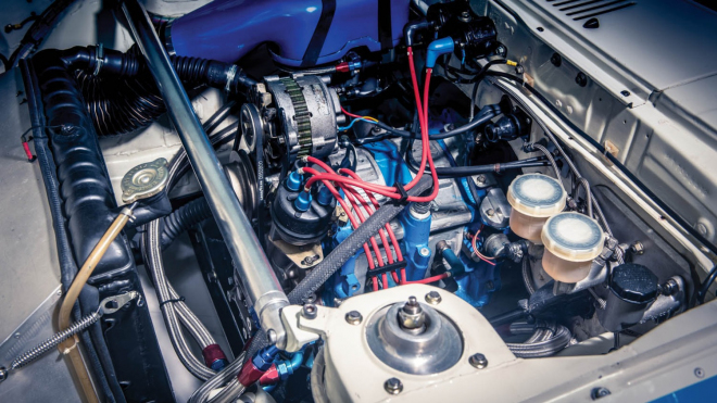 K mání je stroj skupiny B, o kterém jste asi nikdy neslyšeli. Jeho unikum je motor