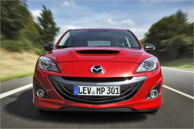Mazda 3 MPS 2013: drobný facelift přináší více stylu, 260 koní zůstává