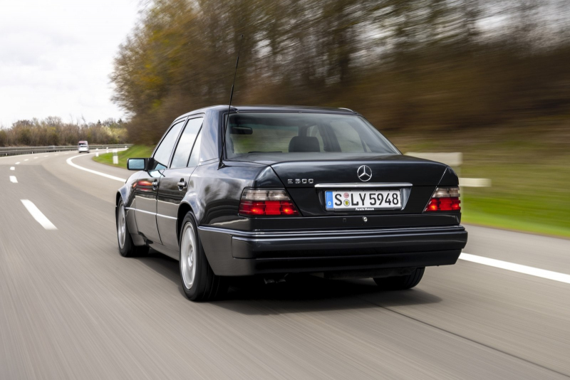 Pred 30 Lety Dva Chlapci Od Porsche Udelali Z Mercedesu Jeste Lepsi Auto I Ted Prozene Kde Co Autoforum Cz