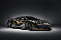 McLaren 570S GT4: závodní verze odhalena, chlubí se monstrózním křídlem